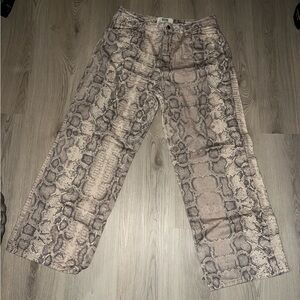 Stradivarius Baggy Jeans Size 12 | Brown & Cream High-Rise Denim